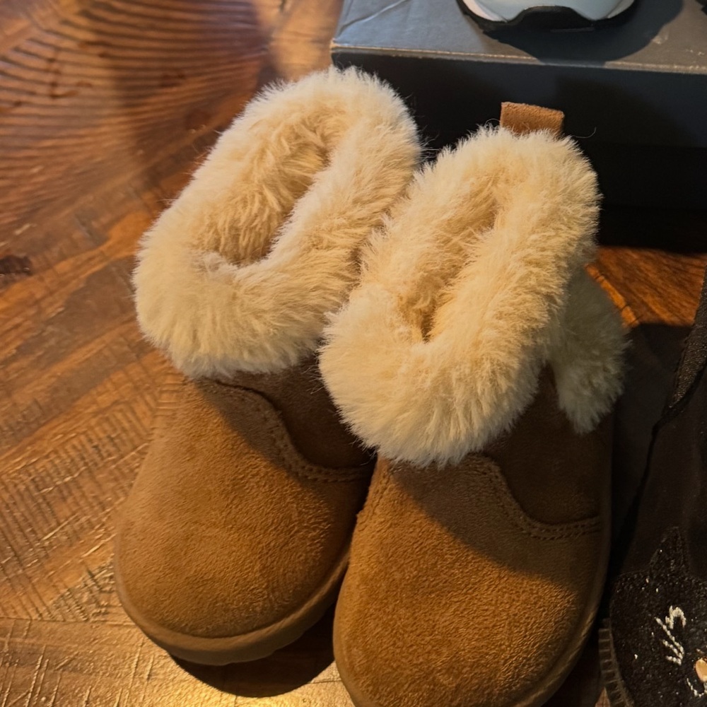 Cozy Tan Kids Boots